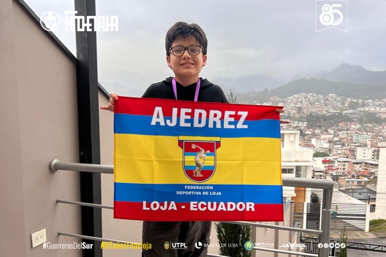 EL AJEDRECISTA LOJANO RODRIGO ASTUDILLO PARTICIPA EN EL PRIMER  TORNEO ABIERTO DE AJEDREZ.-