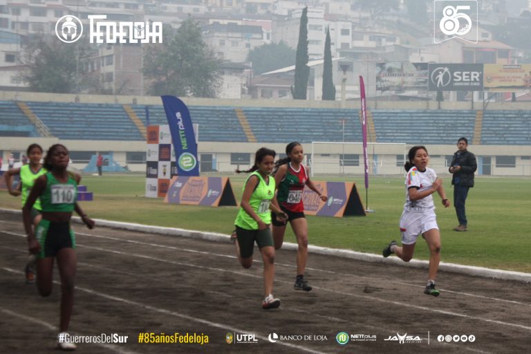 ATLETAS LOJANOS REPRESENTAN A LOJA EN EL FESTIVAL NACIONAL KIDS ATHLETICS Y PRUEBAS COMBINADAS EN QUITO.-