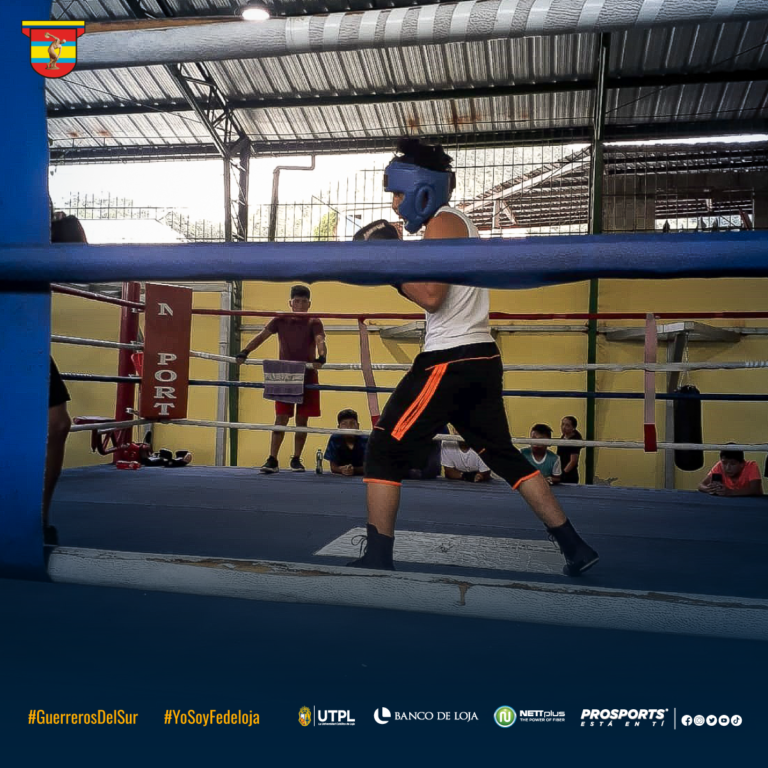 BOXEADORES DE LOJA PELEAN MEDALLAS EN JUEGOS NACIONALES DE MENORES 2024.-