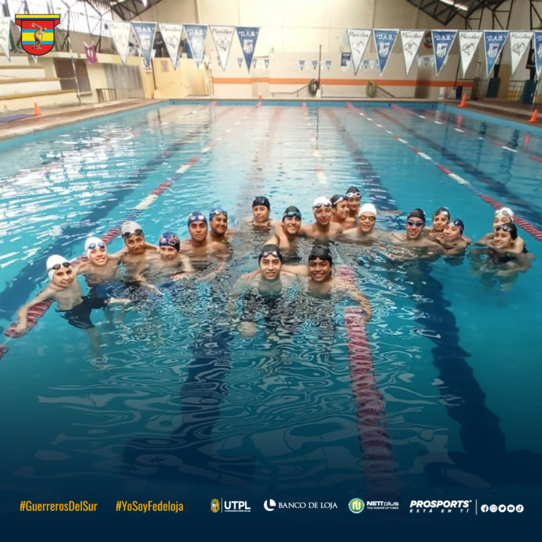 NADADORES LOJANOS PARTICIPAN EN LA COPA INTERNACIONAL ORENSE. –