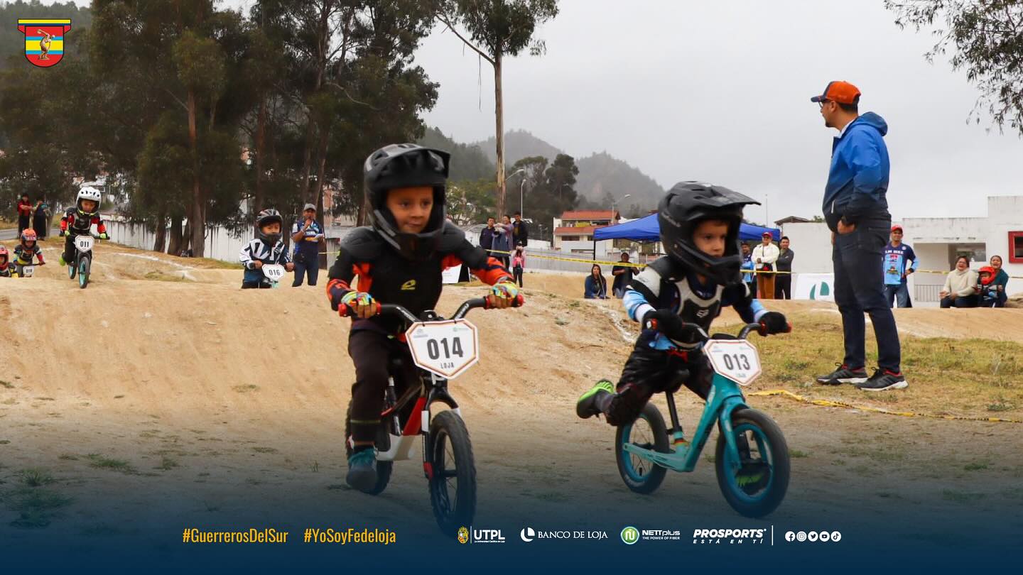 CICLISTAS LOJANOS VIAJAN A LA VII VÁLIDA DE LA COPA FEDERACIÓN ECUATORIANA DE CICLISMO.-