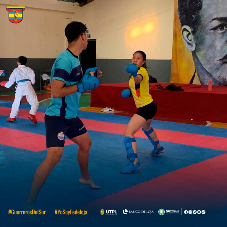 KARATEKAS LOJANAS EN SUDAMERICANO SUB 21 EN BOLIVIA.-